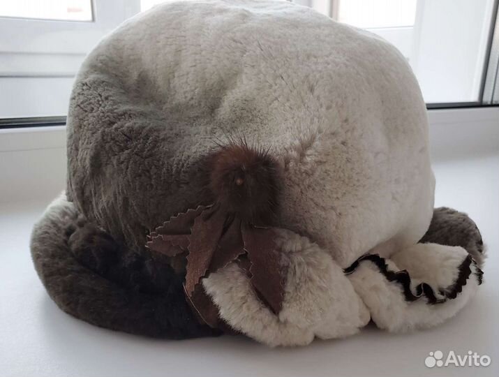 Шапка женская енот