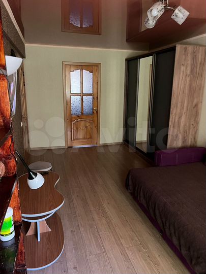 3-к. квартира, 60 м², 2/5 эт.