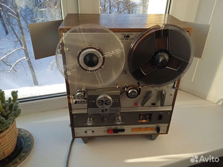 Akai X-1800 super deluxe