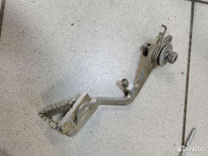 Лапка тормоза на bmw r1100gs