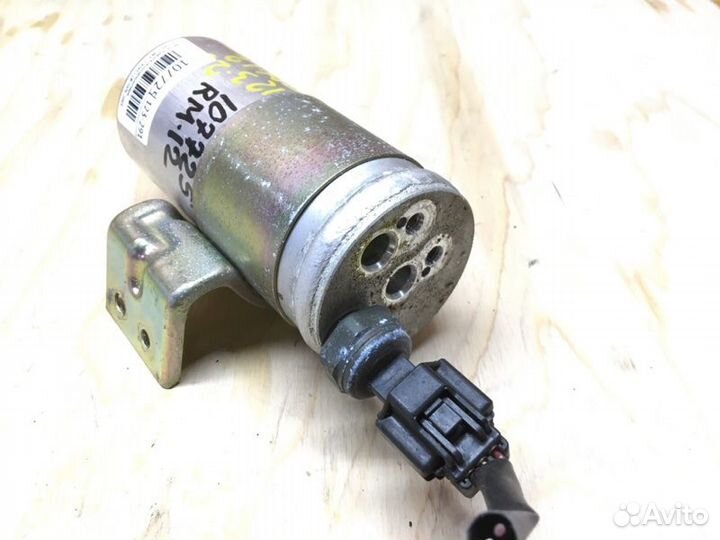 Бачок осушителя кондиционера Nissan Liberty RM12