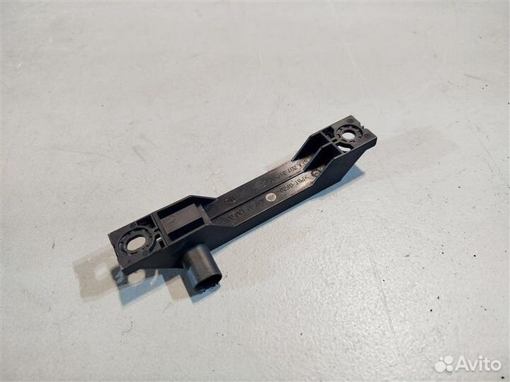 Антенный усилитель Mercedes Cla-Class W118 M282