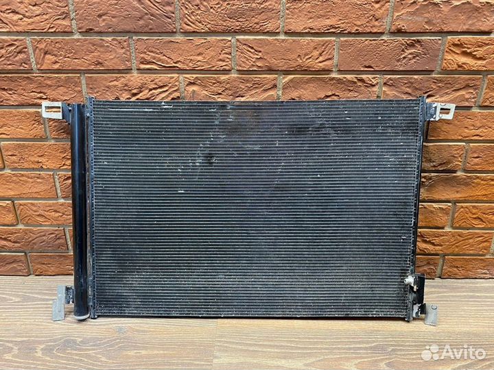 Радиатор кондиционера Vw Touareg 2018+ Audi Q7 4M