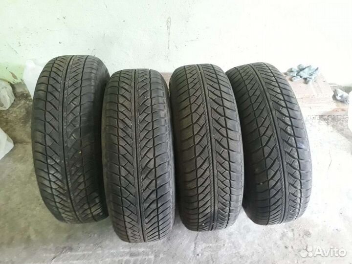 Goodyear UltraGrip 8 Performance 205/65 R16