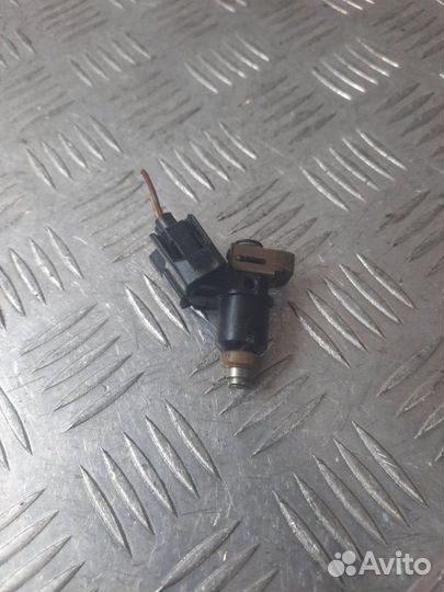 Форсунка Honda Civic 1.6 D16W1 2002