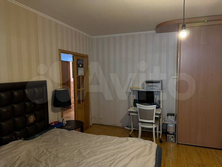 3-к. квартира, 101 м², 5/6 эт.