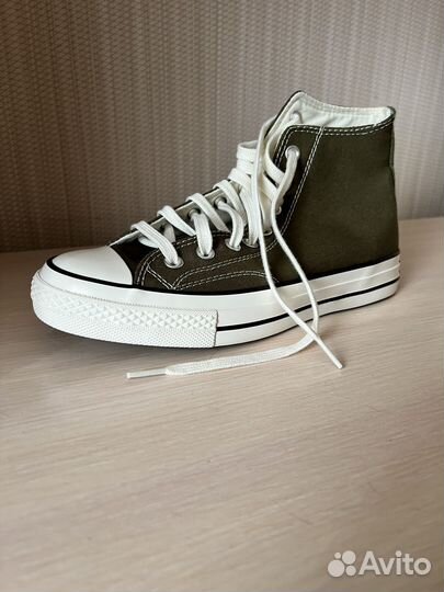 Обувь. Кеды