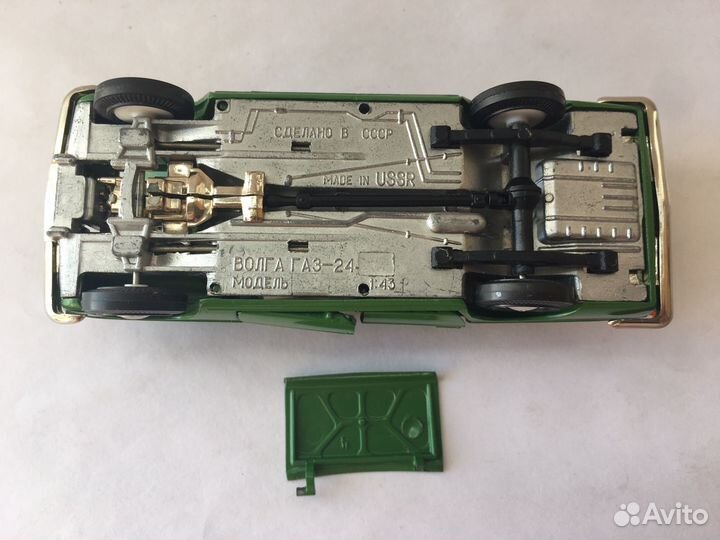 Модель Волга газ-24 ми 1/43 СССР в коробке