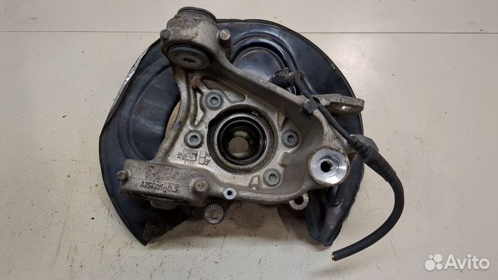 Ступица (кулак, цапфа) левая задняя Audi A8 (D4)