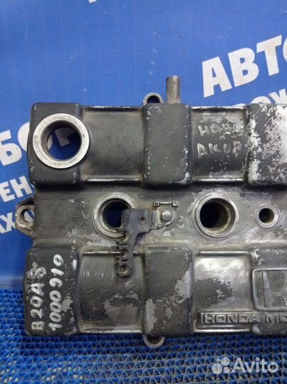 Клапанная крышка Honda Accord 3 B20A 1989