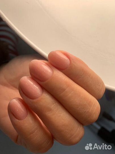 Модель маникюр