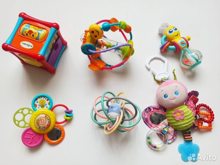 Развивающие игрушки для малышей