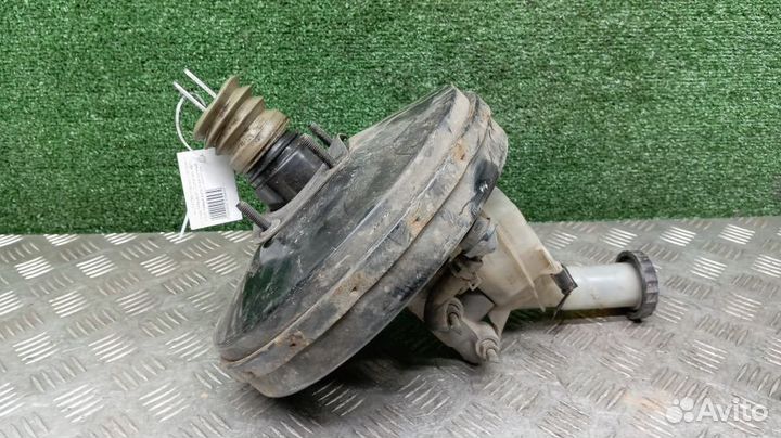 Главный тормозной цилиндр Mitsubishi Outlander