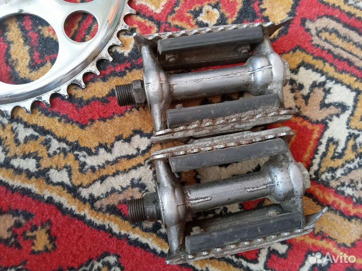 Система хвз и педали для велосипеда