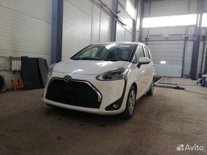 Toyota Sienta 1.5 CVT, 2019, 16 000 км