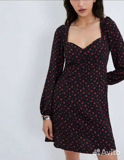 Платье женское