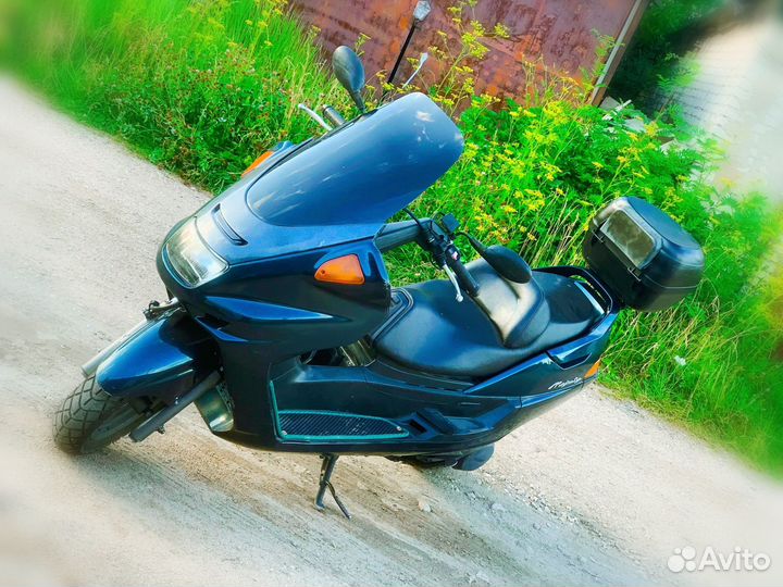 Макси скутер Yamaha Majesty 250