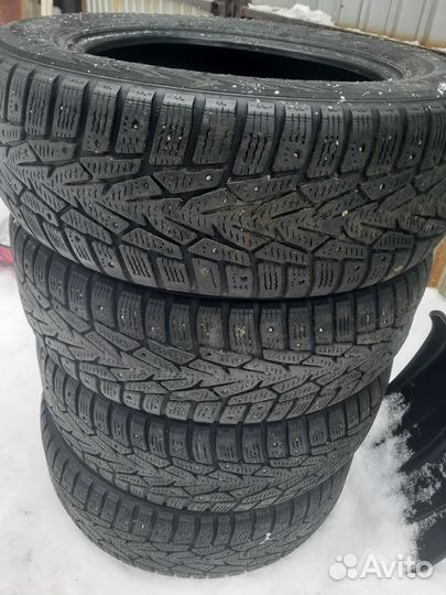 Nokian Tyres Hakkapeliitta 7 19.5/65 R15 95