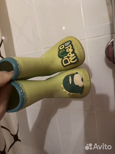 Резиновые сапоги