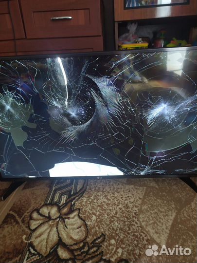 Телевизор lg42lf653v