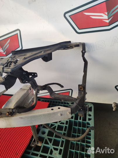 Телевизов Мерседес W204 дорестайлинг