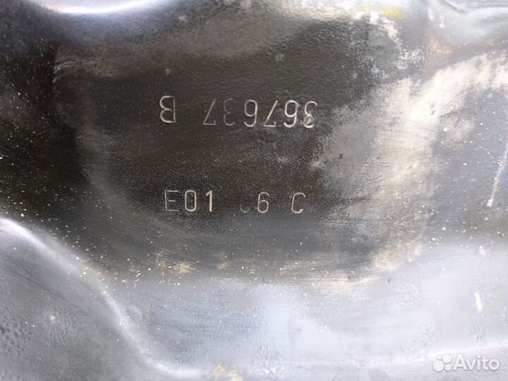 Панель передняя верхняя Citroen Xsara 2000-2005