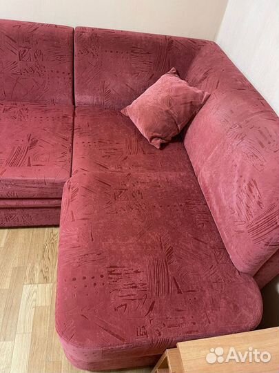 Угловой диван бу