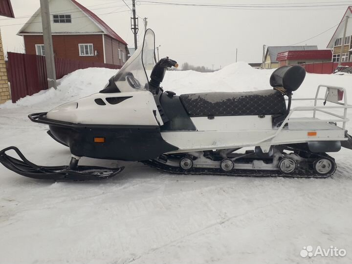 Продам снегоход BRP lynx 6900