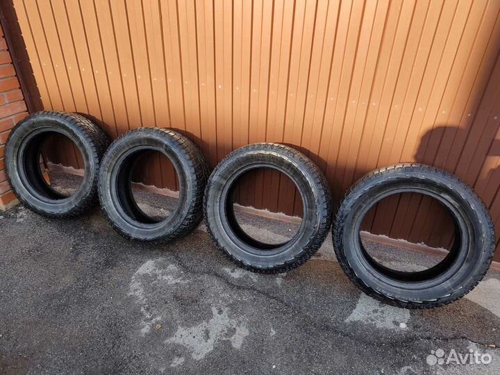 Hankook Nordik IS RW08 225/60 R17