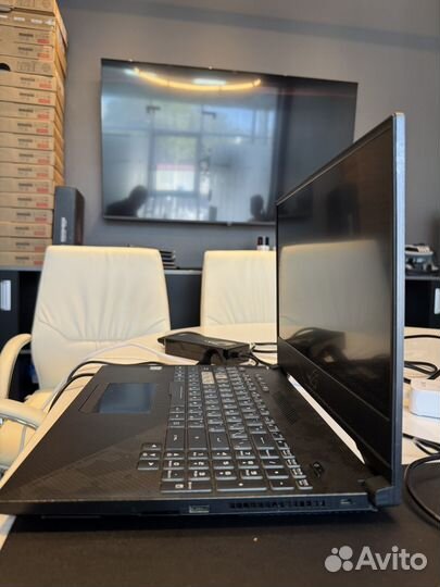 Игровой ноутбук asus rog strix GL504GS