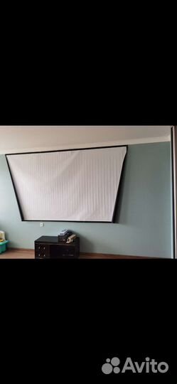 Проектор, Экран для проектора, кронштейн для проек