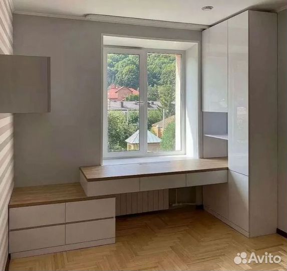 Рабочая зона и Угловой Шкаф