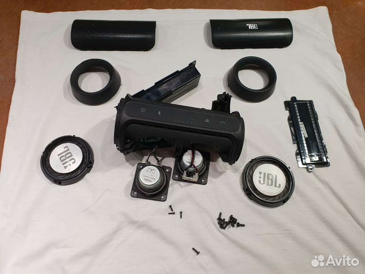 Колонка JBL charge 2 на запчасти
