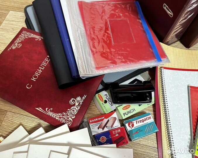 Канцтовары для офиса пакетом
