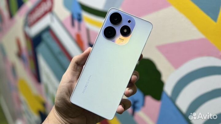 Tecno Spark 10 Pro 8/128 NFC 90Гц белый (Новый)