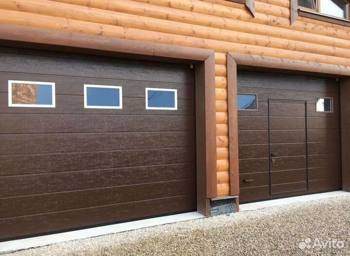 Секционные ворота