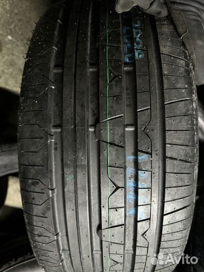 Nitto NT830+ 245/40 R18 97Y