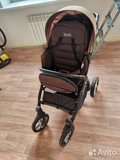 Прогулочная коляска