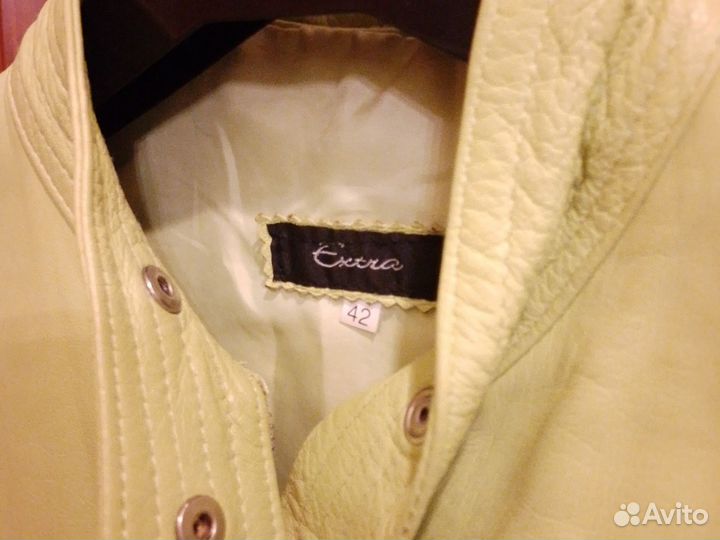 Куртка кожаная 42 женская