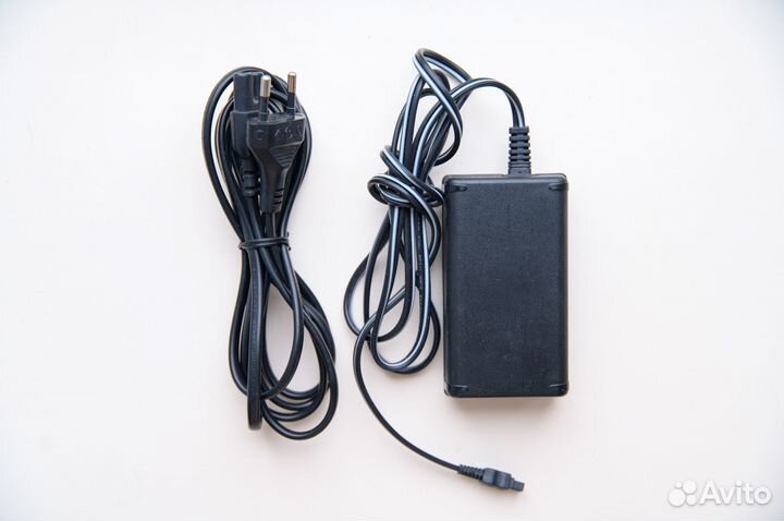 Видеокамера оригинал Sony CX550v