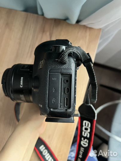 Фотоаппарат canon 5D mark 3