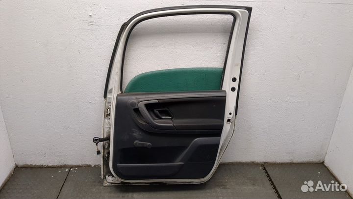 Дверь правая задняя Skoda Roomster, 2013