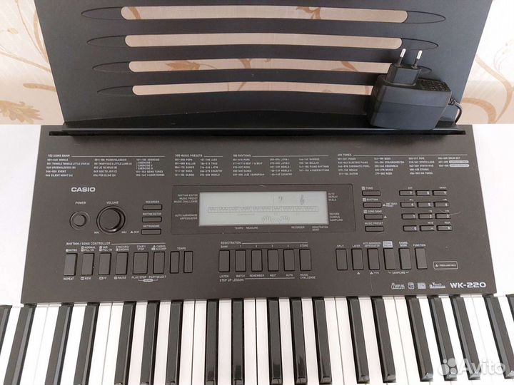 Синтезатор casio