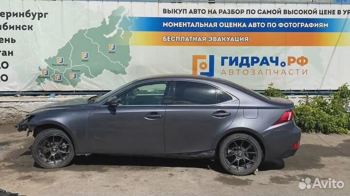 Рейка топливная левая Lexus IS250 (XE30) 23808-31010