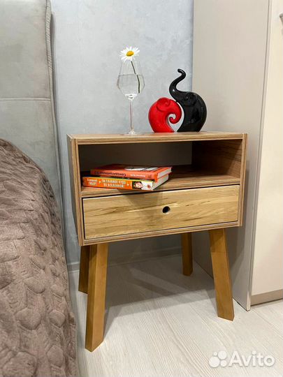 Столик тумба
