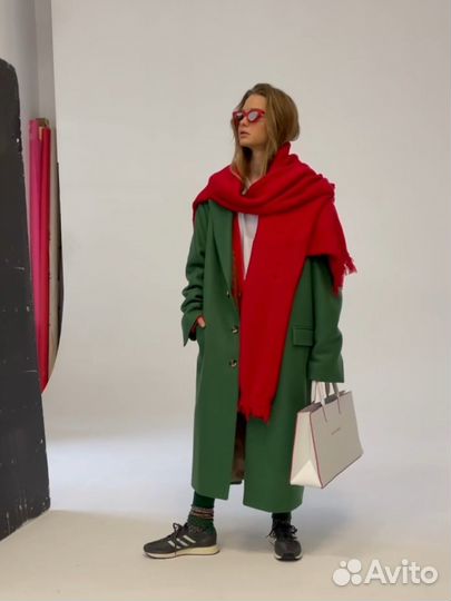 Monochrome пальто зеленое