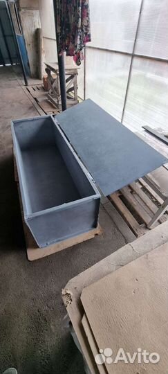 Ящик металлический