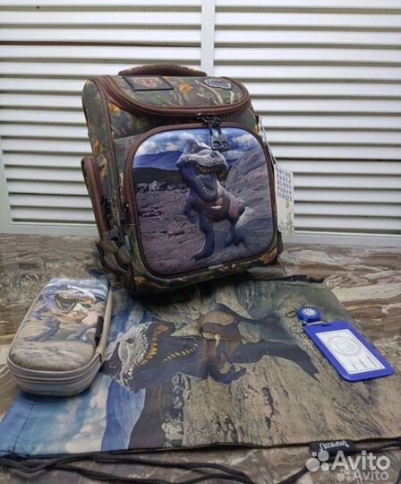 Рюкзак для начальной школы 3в1 ассортимент