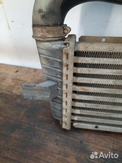 Интеркулер Opel Astra универсал 1.7 Z17DTL 2004