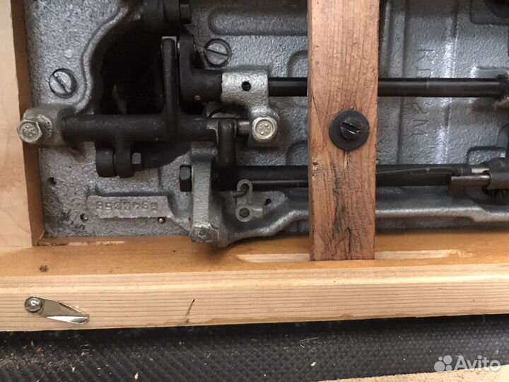 Приводная швейная машина Fur 2 с педалью и чехлом